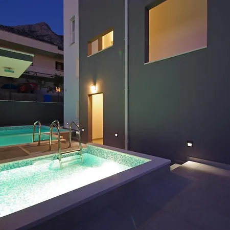 Sa Pogledom Na I Otoke Apartamento Makarska