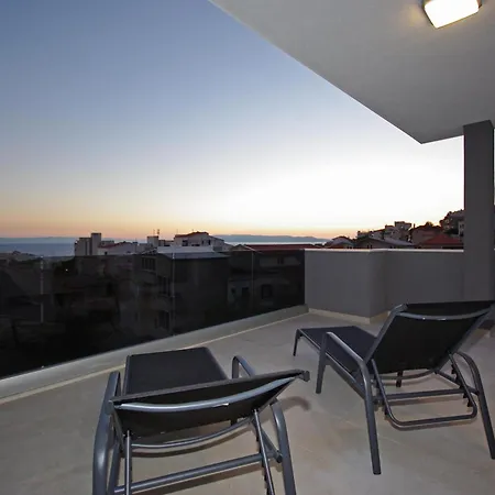 Daire Sa Pogledom Na I Otoke Makarska
